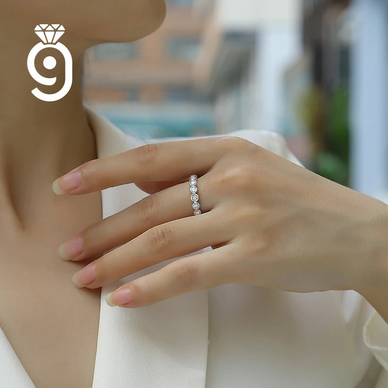 Factory Wholesale  Jewelry 925 Sterling Silver Luxury Women Fine Rings Platinum Plated Band Rings Bezel Setting Eternity Rings