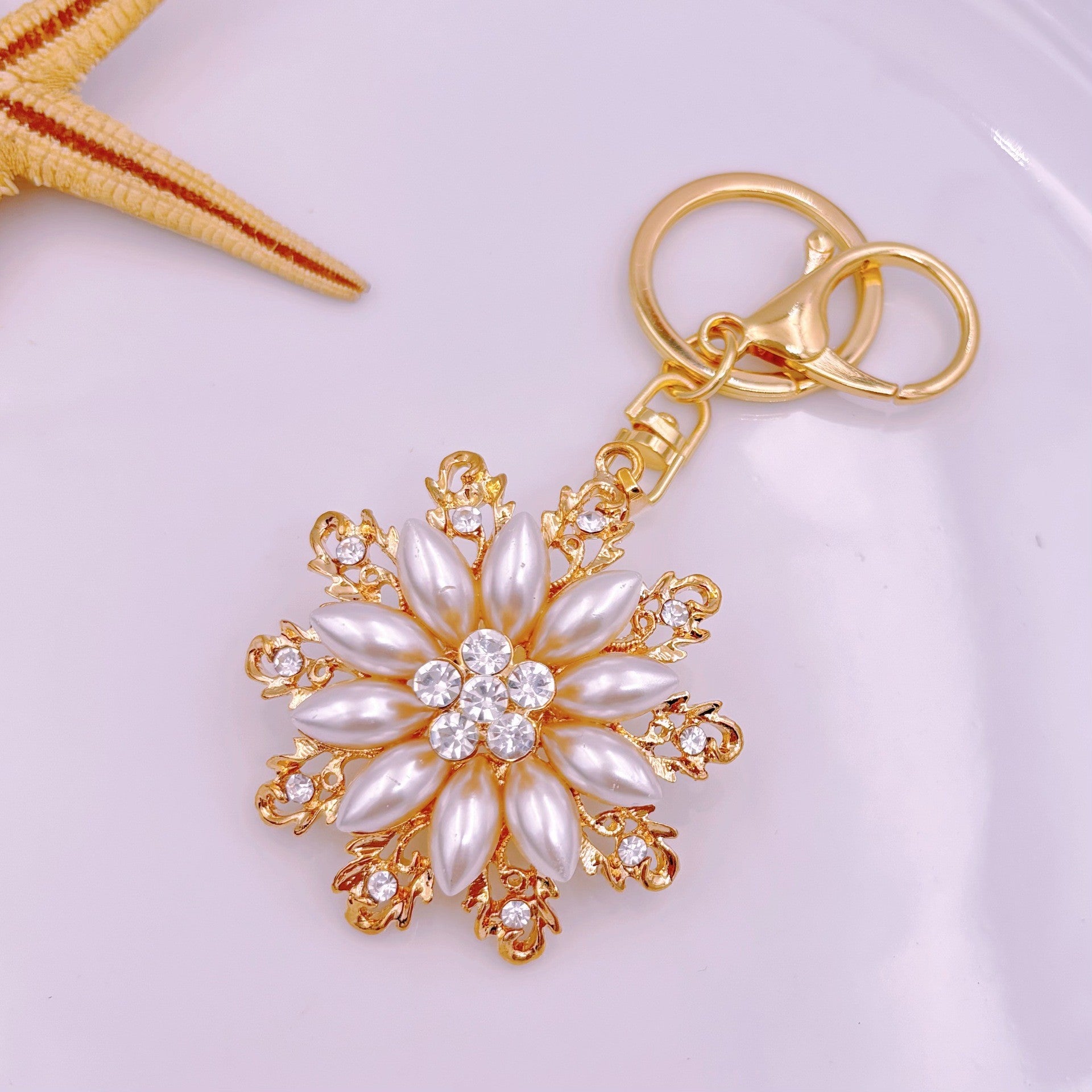 [Clearance specials] Cross-border European and American alloy diamond-encrusted cute animal keychain car pendant bag pendant