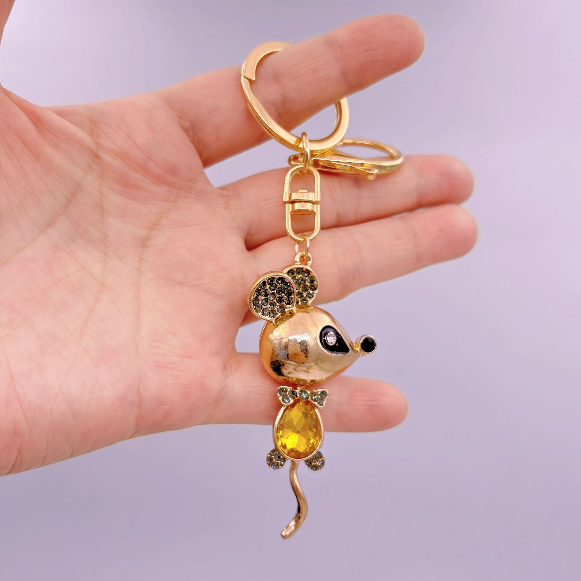 [Clearance specials] Cross-border European and American alloy diamond-encrusted cute animal keychain car pendant bag pendant