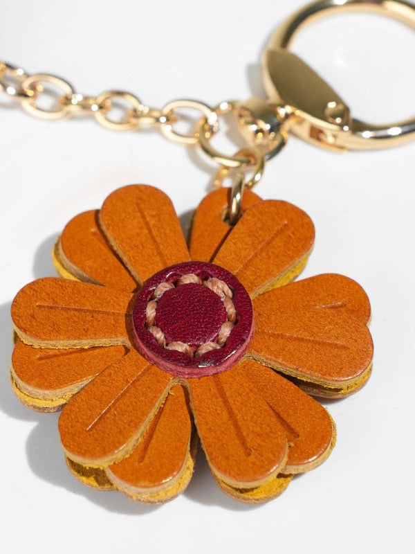 High-End Vegetable Tanned Leather Gd Daisy Keychain Pendant Genuine Leather Chrysanthemum Bag Accessories Ins Trendy Set