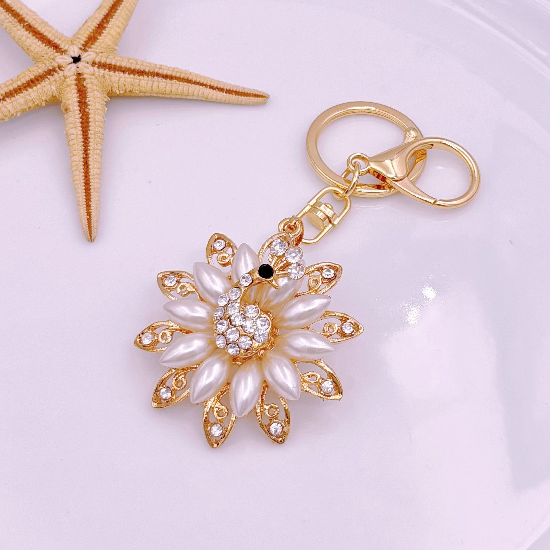 [Clearance specials] Cross-border European and American alloy diamond-encrusted cute animal keychain car pendant bag pendant