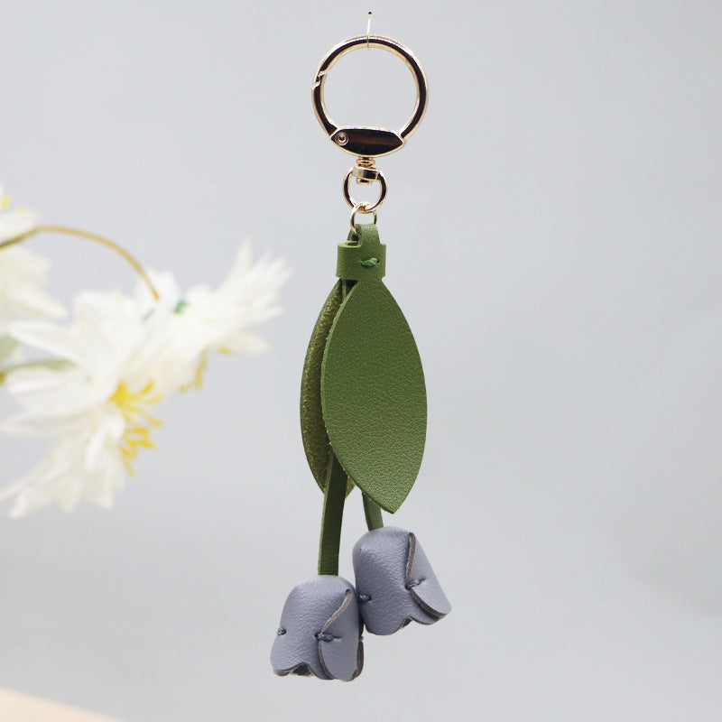 Little red book with tulip keychain cute personality car key bag pendant can be printed logo factory direct sales