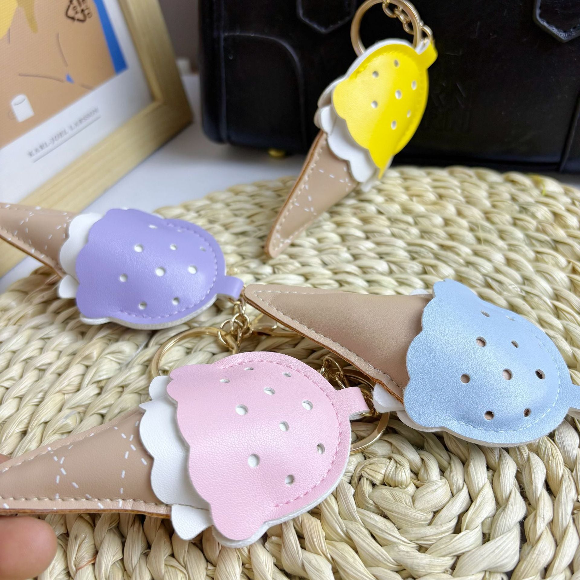 Factory Direct Sales Cute Girly Heart Ice Cream Keychain Versatile Bag Pendant Cute Ice Cream Pendant Cute