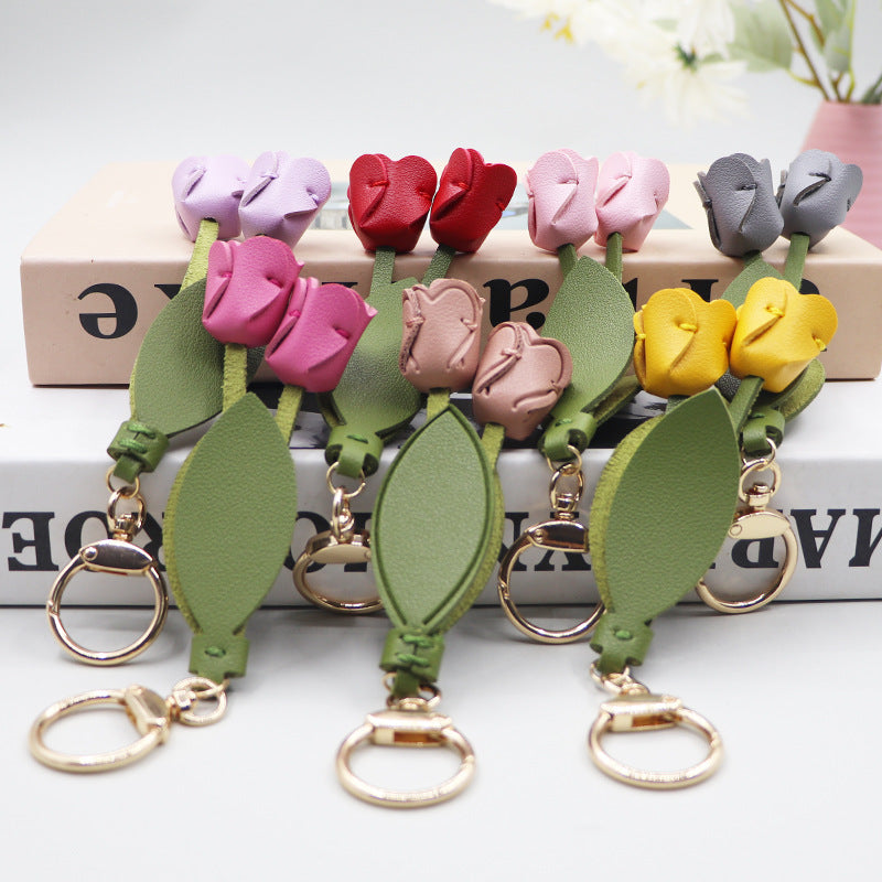 Little red book with tulip keychain cute personality car key bag pendant can be printed logo factory direct sales