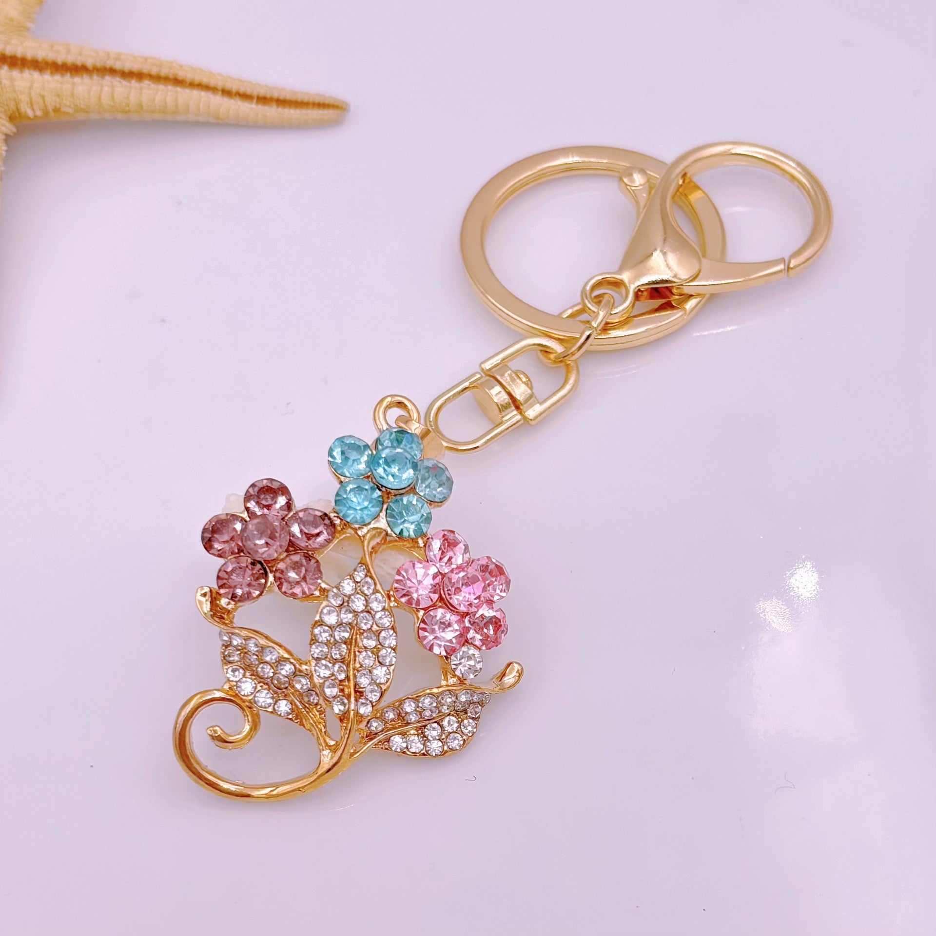 [Clearance specials] Cross-border European and American alloy diamond-encrusted cute animal keychain car pendant bag pendant