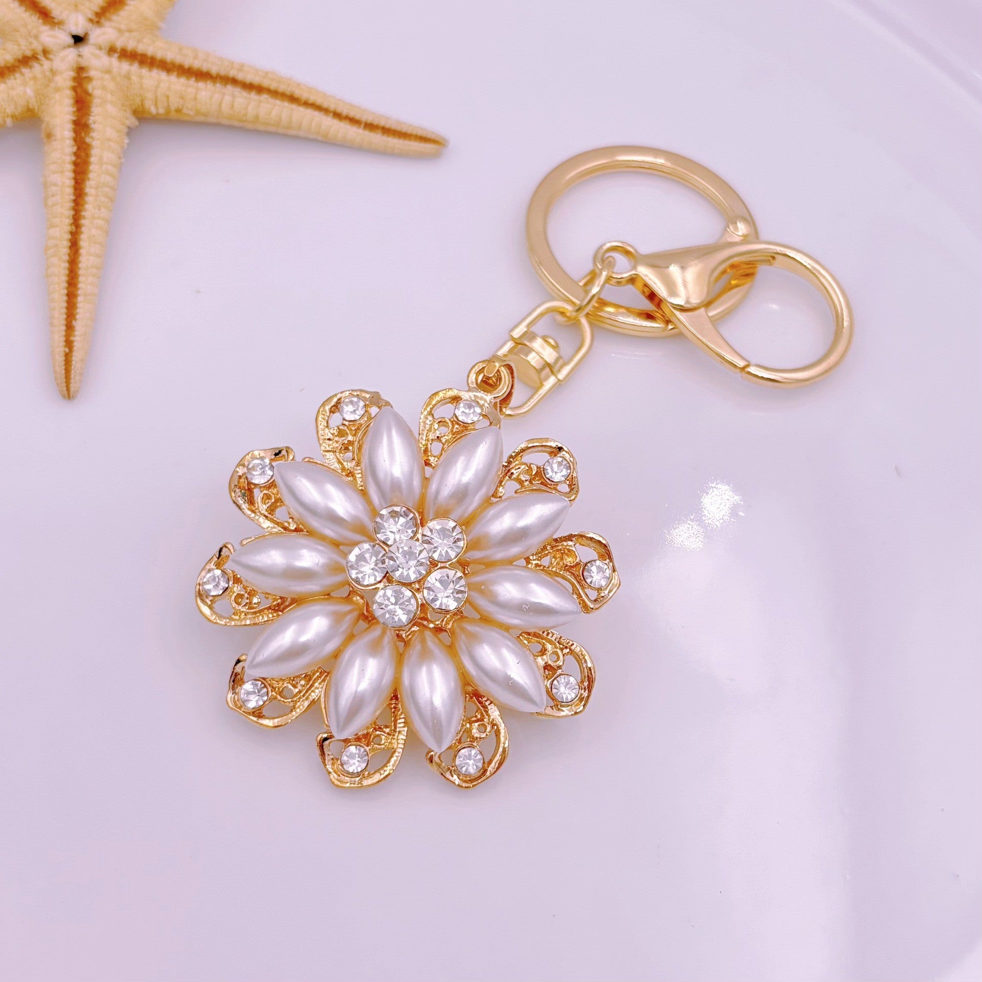 [Clearance specials] Cross-border European and American alloy diamond-encrusted cute animal keychain car pendant bag pendant