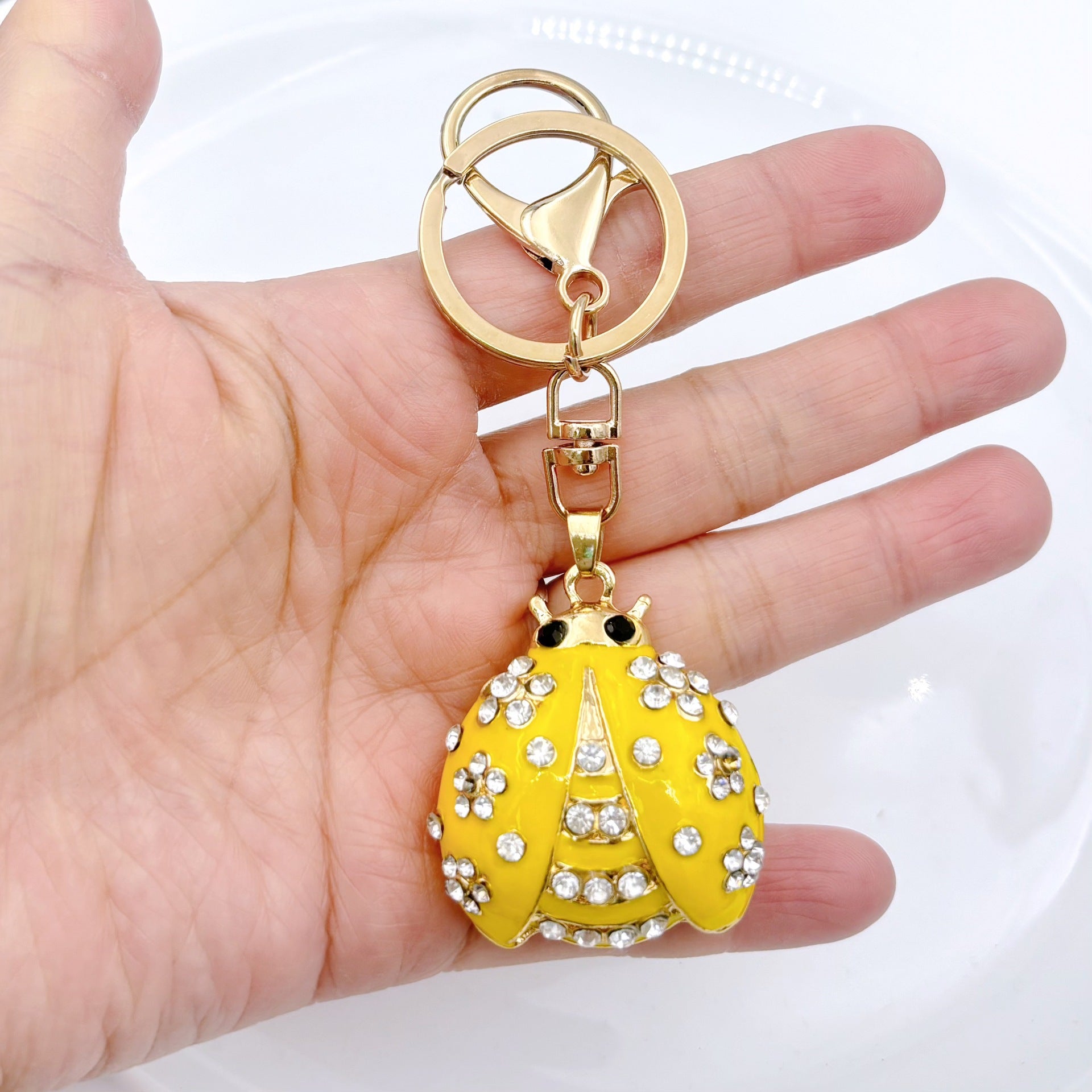 [Clearance specials] Cross-border European and American alloy diamond-encrusted cute animal keychain car pendant bag pendant