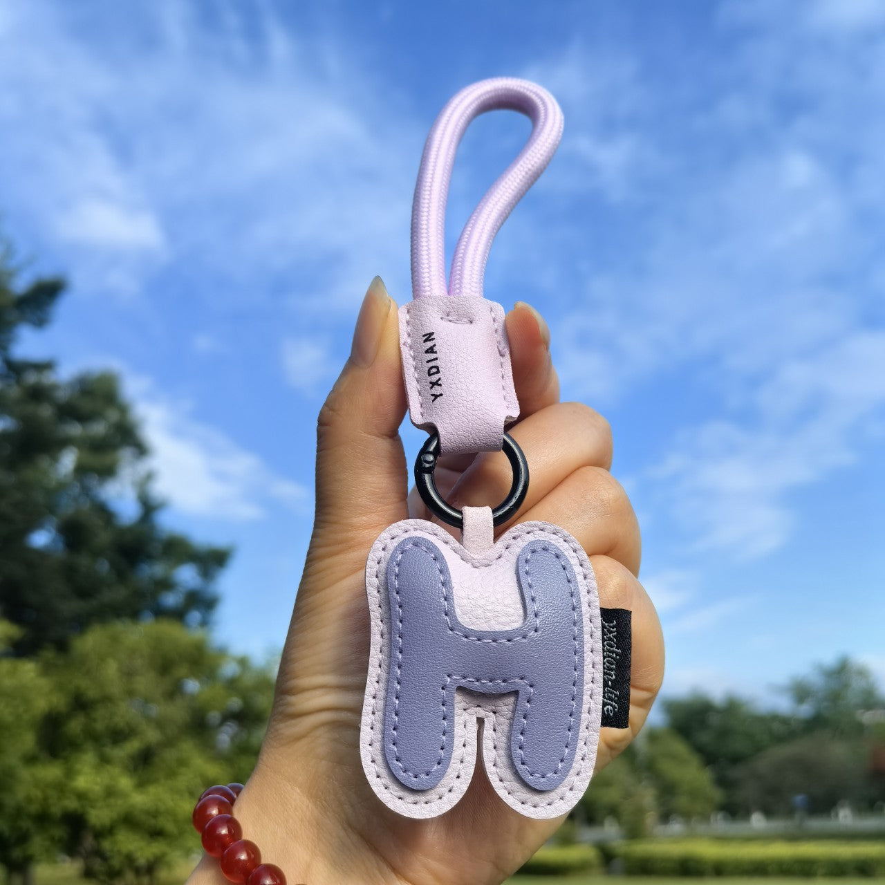 English Letters Cross-Border Good Luck Keychain Pendant Anti-Lost Couple Creative Stylish Men and Women Wedding Gifts Ins