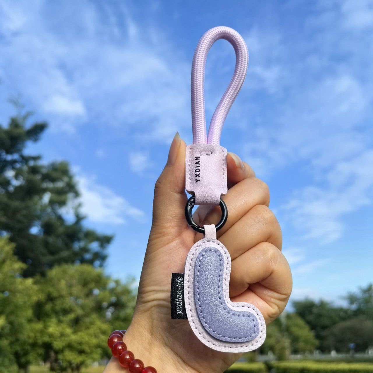 English Letter Cross-border Good Luck Keychain Pendant Anti-lost Couple Creative Personality Men's and Women's Wedding Gift Ins