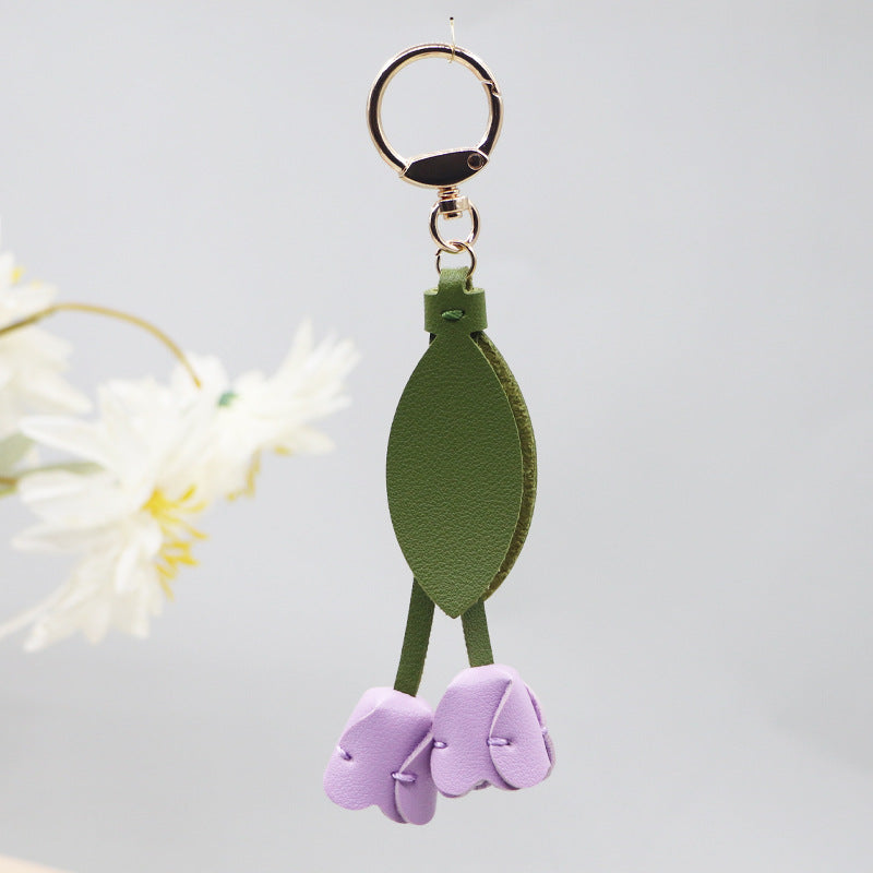 Little red book with tulip keychain cute personality car key bag pendant can be printed logo factory direct sales