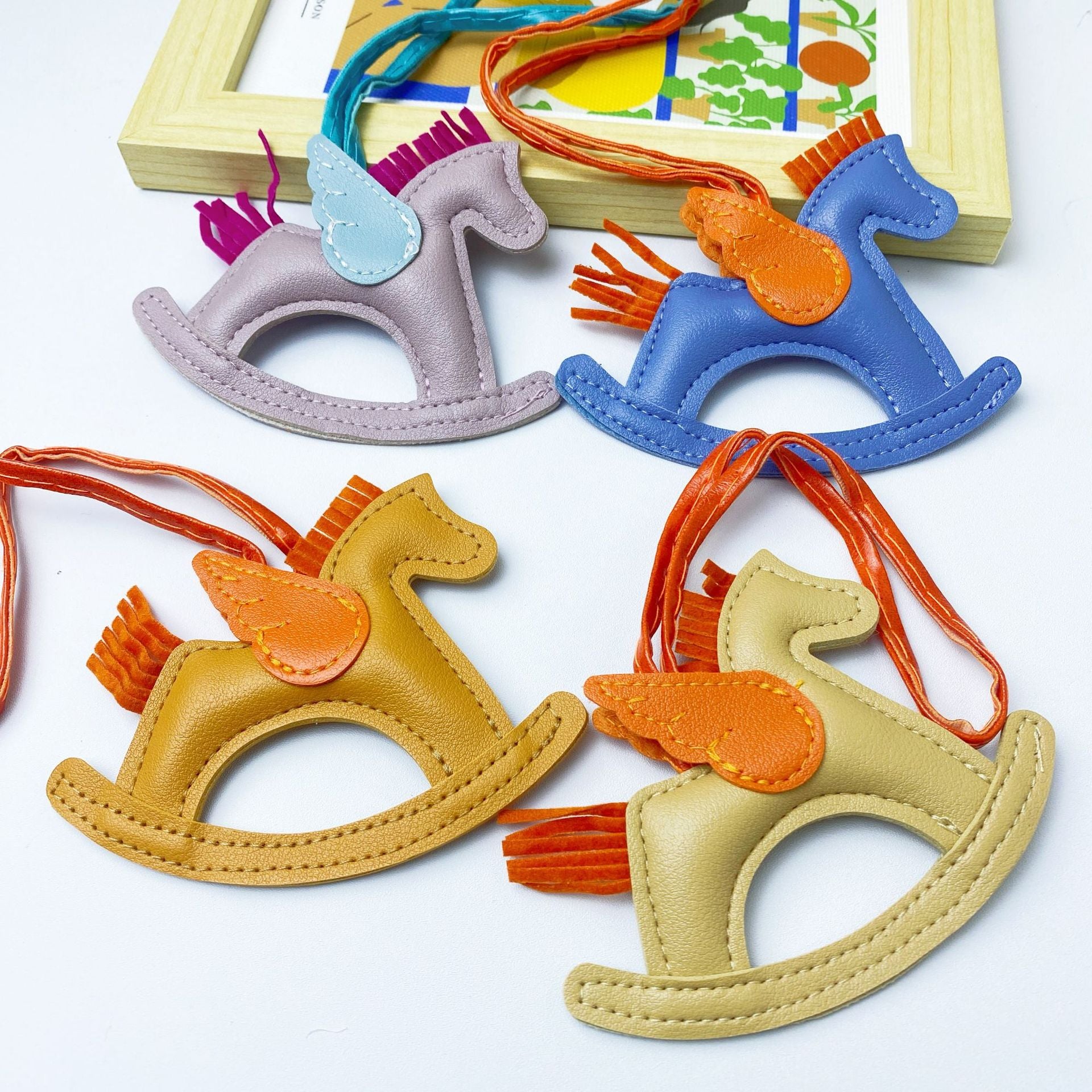 Multicolor in stock PU Leather Trojan Horse Keychain Creative Key Chain Rocking Horse Bag Pendant Cute Small Gift