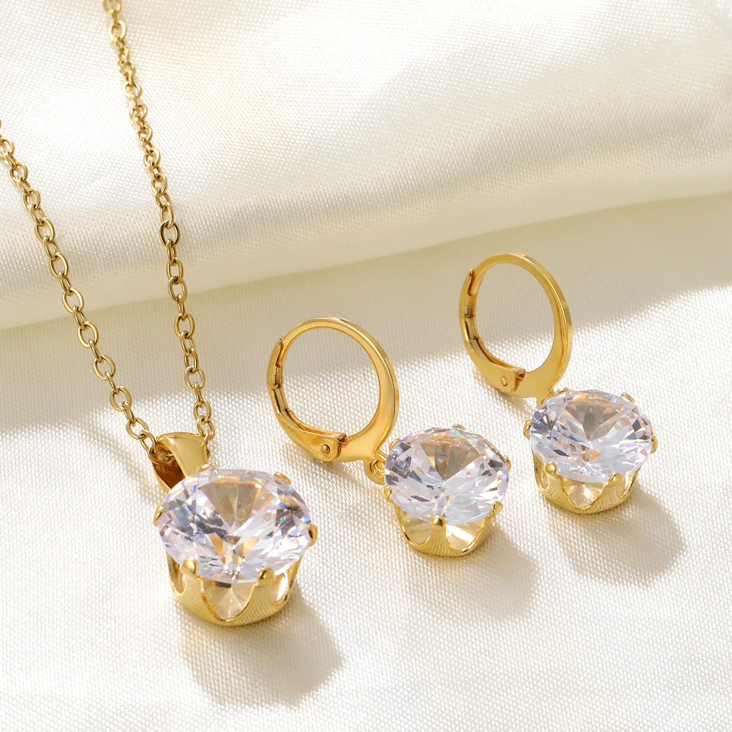 Delicate Jewelry Sets Charm White Blue Pink Color Bling Crystal Pendant Necklace Earring Brinco Wedding Dainty Daily Wear Bijoux
