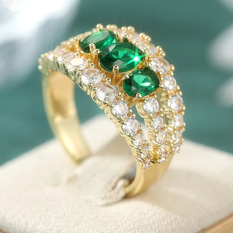 Dazzle Vintage Inlaid Green Synthetic Zirconia Golden Ring for Women Elegant Luxurious Festival Celebration Jewelry Accessories