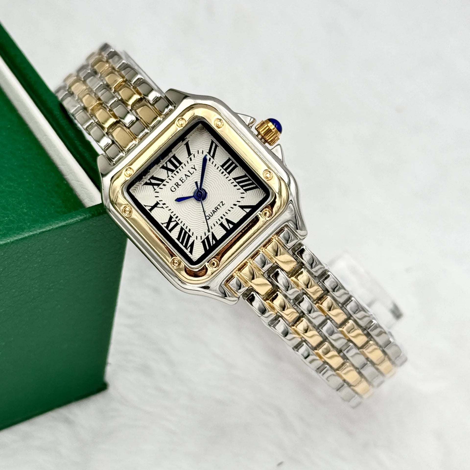 Luxury Women's Watches Classic Brand Square Ladies Quartz Wristwatches Alloy Strap Business Female Clock Bracelet watch