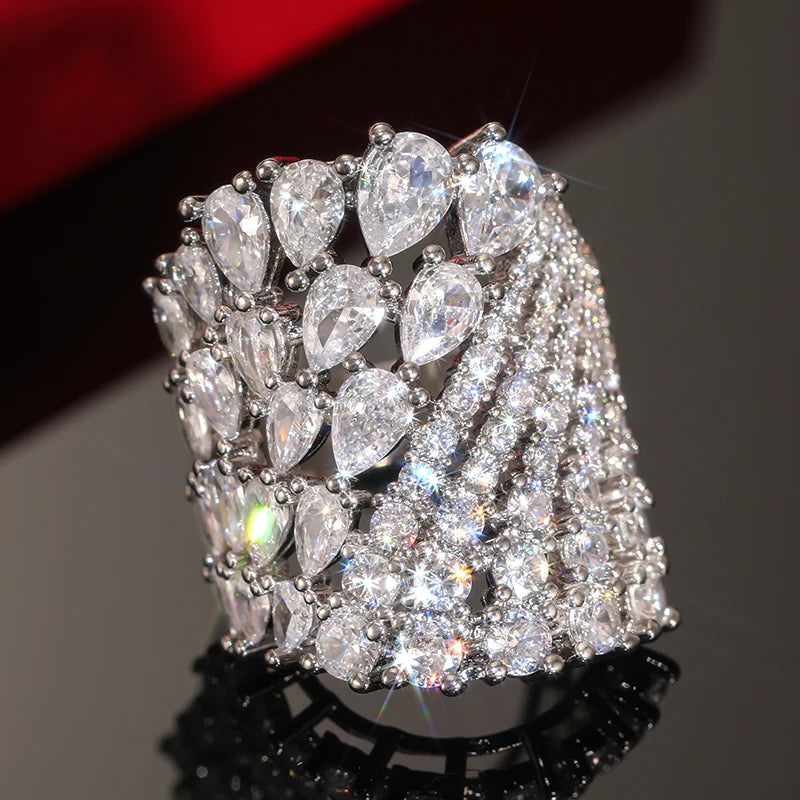 Huitan Luxury Geometric Women Ring Full Sparkling Round/Pear CZ Party Accessories Trendy Lady Noble Wedding Chic Jewelry Gift