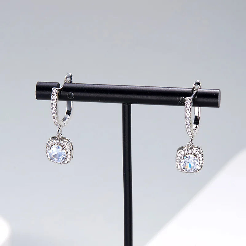 2CT Moissanite Huggie Hoop Earring for Women Lab Created Diamond 925 Sterling Silver Dainty Hoop Dangle Earring Fine Jewelry