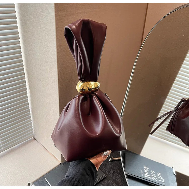 Personalized Soft Leather Clutch Bag Luxury Designer Women Pleated Mini Bucket Pouch Temperament Side Zipper Party Evening Bags