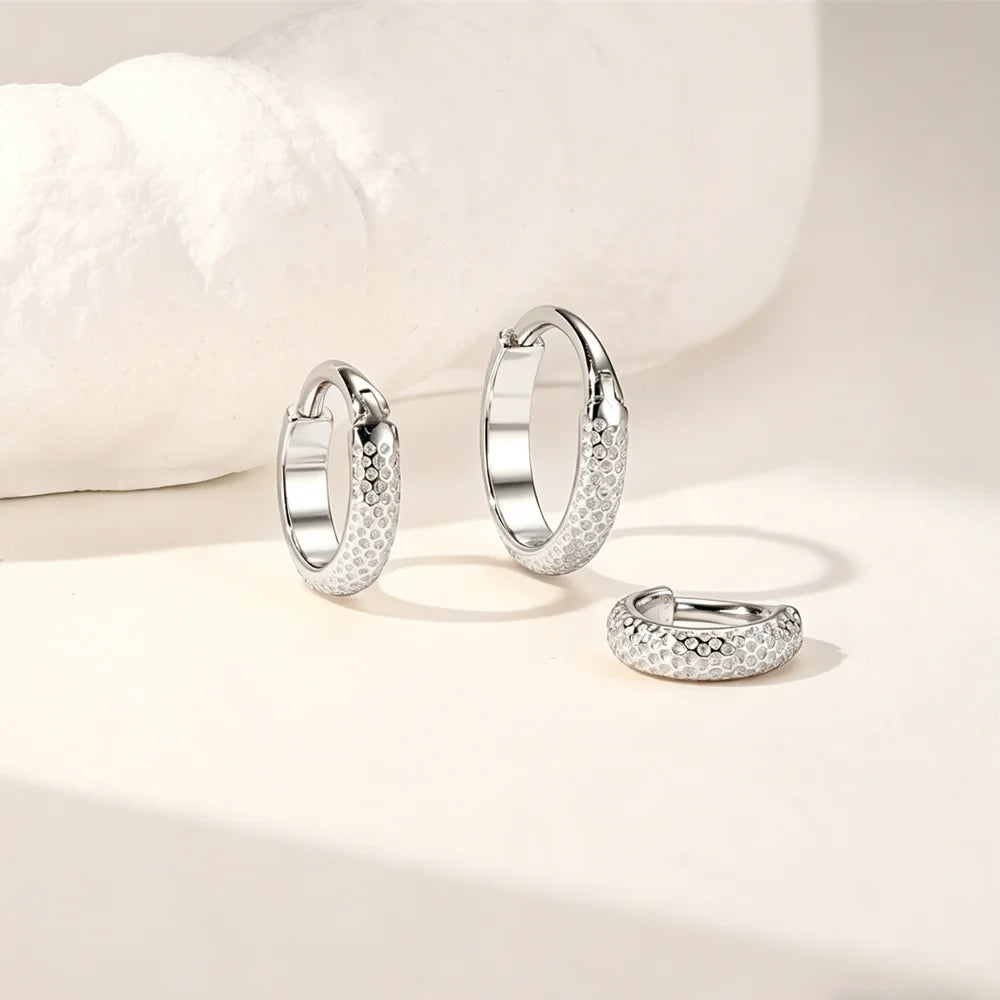 Aide 1pc 925 Sterling Silver Hammered Huggie Hoop Earring 6/8/10mm Textured Clicker Cartilage Hoop for Women Trendy Ear Stacking