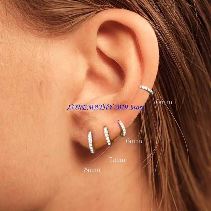 F42F Dazzling Zirconia Circle Hoops Hoops Huggie Hinged Earrings for Everyday Wear