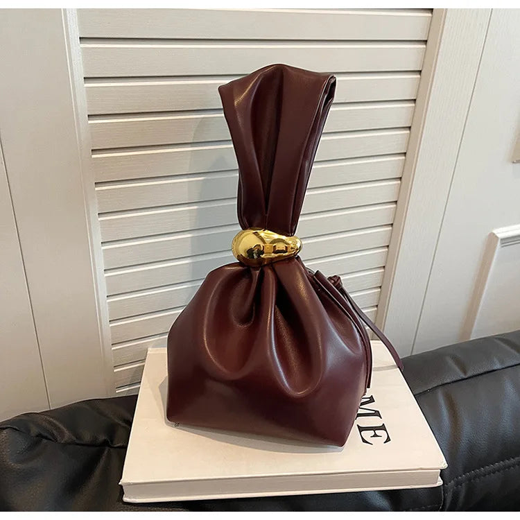 Personalized Soft Leather Clutch Bag Luxury Designer Women Pleated Mini Bucket Pouch Temperament Side Zipper Party Evening Bags