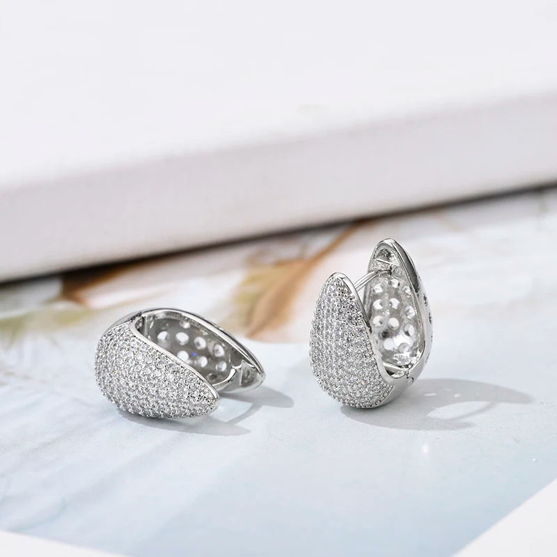 Luxury Elegant AAAA Zirconia Pave Huggie Hoop Earrings Woman Geometric U Shape Bridal Wedding Engagement Daily Vintage Jewelry