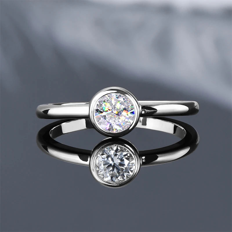 IOGOU 100% 925 Silver Solitaire 5mm 0.5ct D Moissanite Wedding Ring for Women Bezel Engagement Promise Finger Bands Jewelry Gift