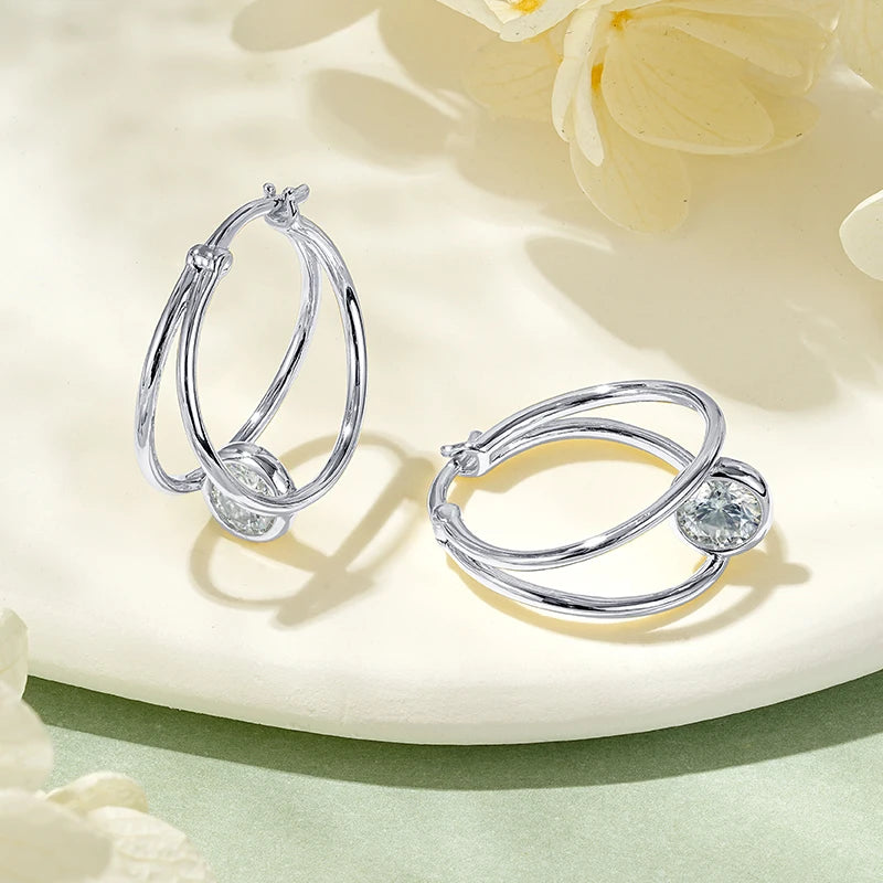 IOGOU S925 Sterling Silver Split Huggie Earrings Women Engagement Earring D0.5CT 5MM Solitaire Moissanite Diamond Hoop Earrings