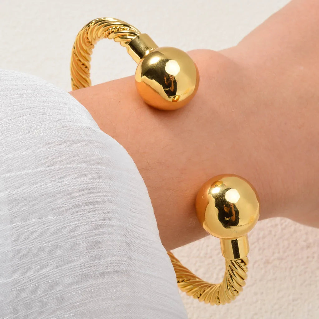 Diana Baby Jewelry on Hand 18K Gold Plated Bangle Women Jewelry Luxury Twist Charms African Cuban Dubai Birthday Gift Female