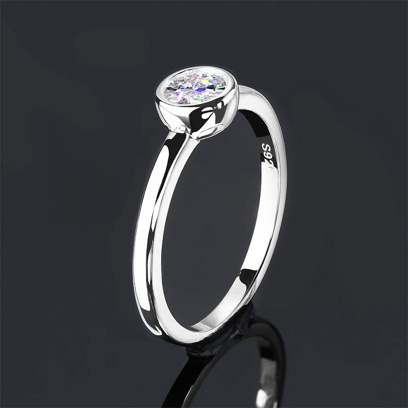 IOGOU 100% 925 Silver Solitaire 5mm 0.5ct D Moissanite Wedding Ring for Women Bezel Engagement Promise Finger Bands Jewelry Gift