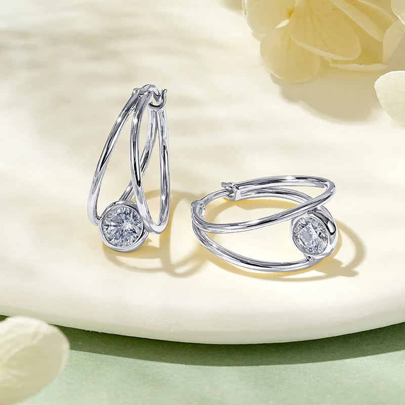 IOGOU S925 Sterling Silver Split Huggie Earrings Women Engagement Earring D0.5CT 5MM Solitaire Moissanite Diamond Hoop Earrings