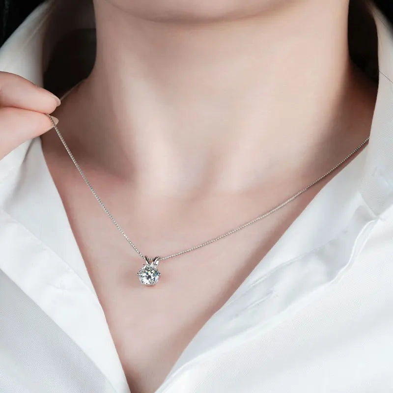 Lnngy Certified 0.5ct–5ct Moissanite Necklace Sparkling Solitaire Lab-Grown Diamond Pendant Necklaces for Women Daily Jewelry