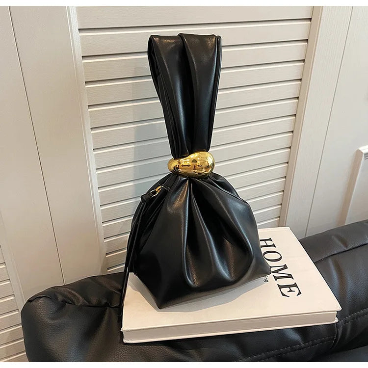 Personalized Soft Leather Clutch Bag Luxury Designer Women Pleated Mini Bucket Pouch Temperament Side Zipper Party Evening Bags