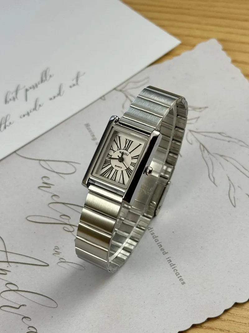 Vintage Small Gold Watch for Women Luxury Rectangular Watch Classic Quartz Women's Wristwatch Dropshipping Relojes Para Mujer