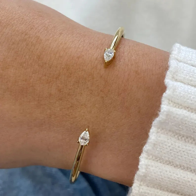 18K Gold Plated Geometric Fashion Women Jewelry 5A Sparking Tear Drop CZ Wrap Open Adjusted Cuff Bangle