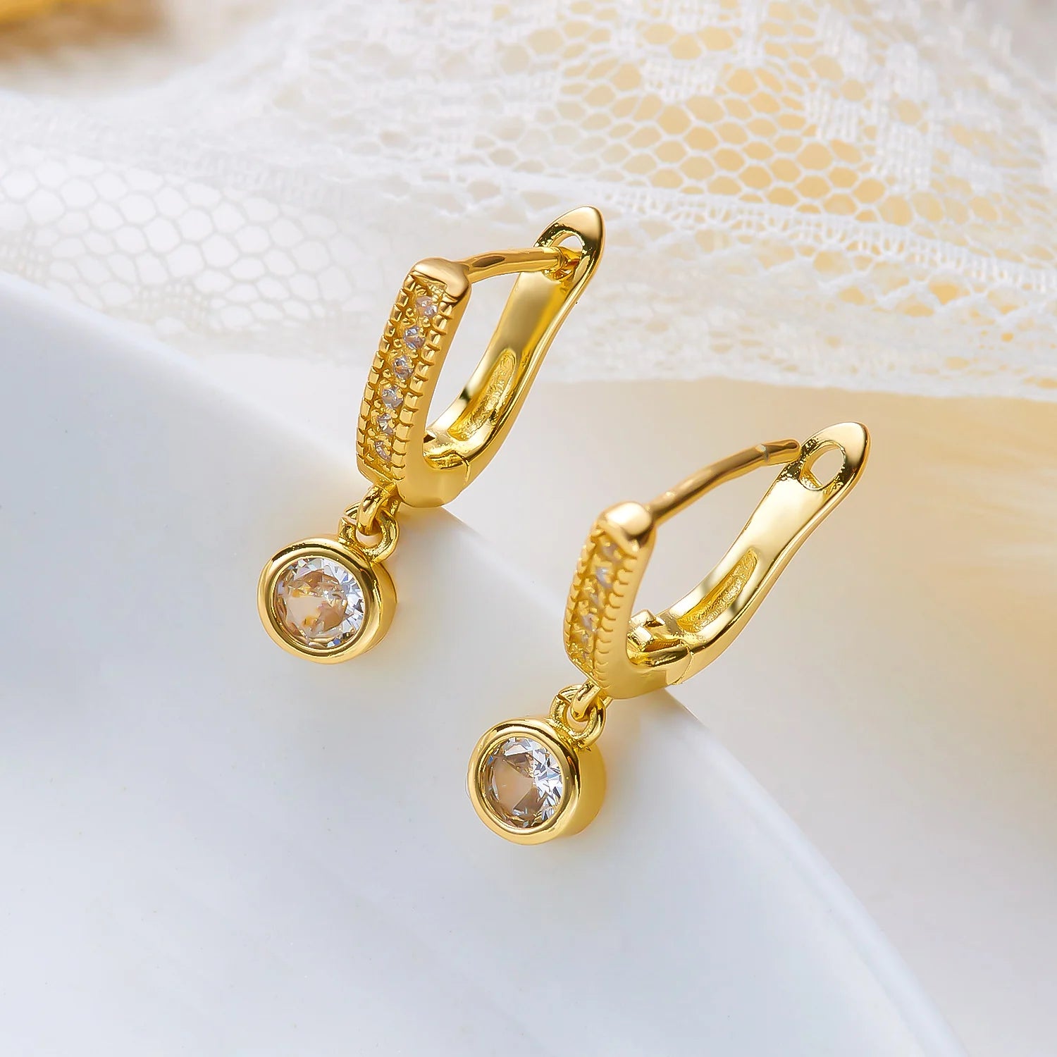 Dainty Minimalist Round Cubic Zirconia Drop Earrings For Women Gold Color Exquisite Huggie Hoop Earring Party Wedding Jewelry