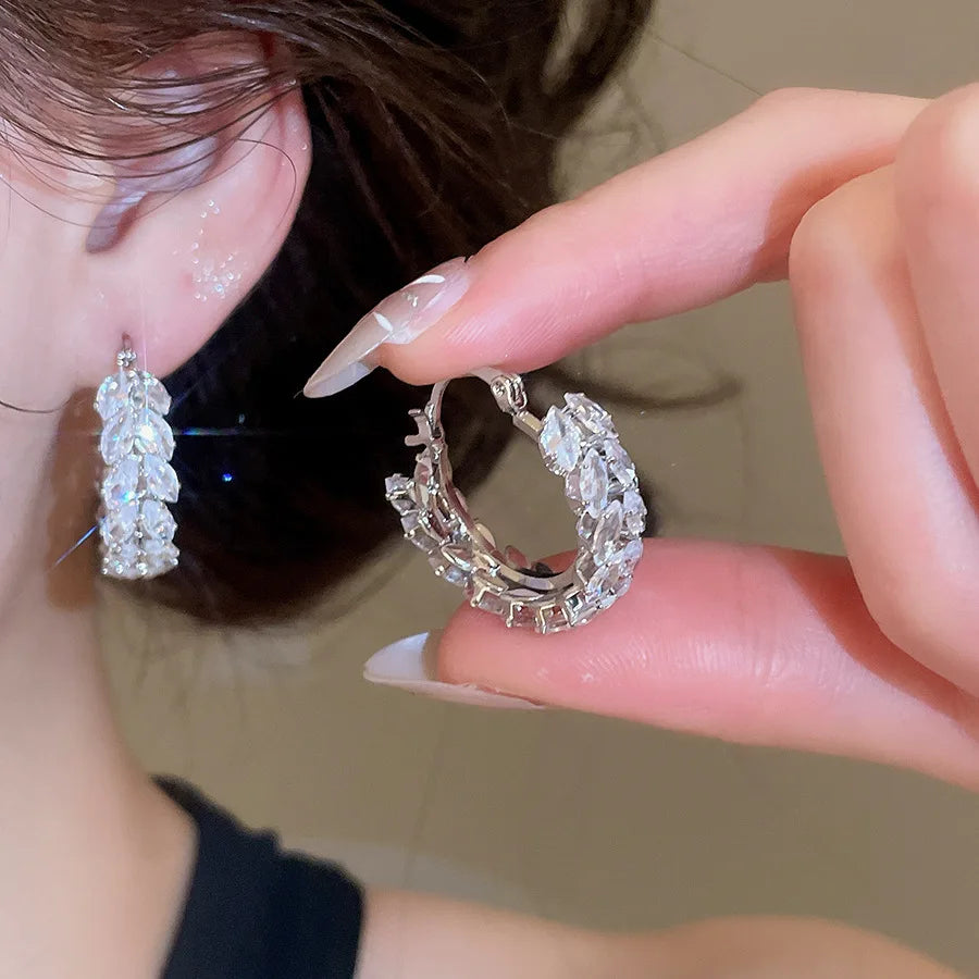 Multicolor Shiny Zircon Huggie Hoop Earrings for Women Girls Wheat Leaf Hoop Earrings Versatile Fashion Jewelry Daily Party Gift