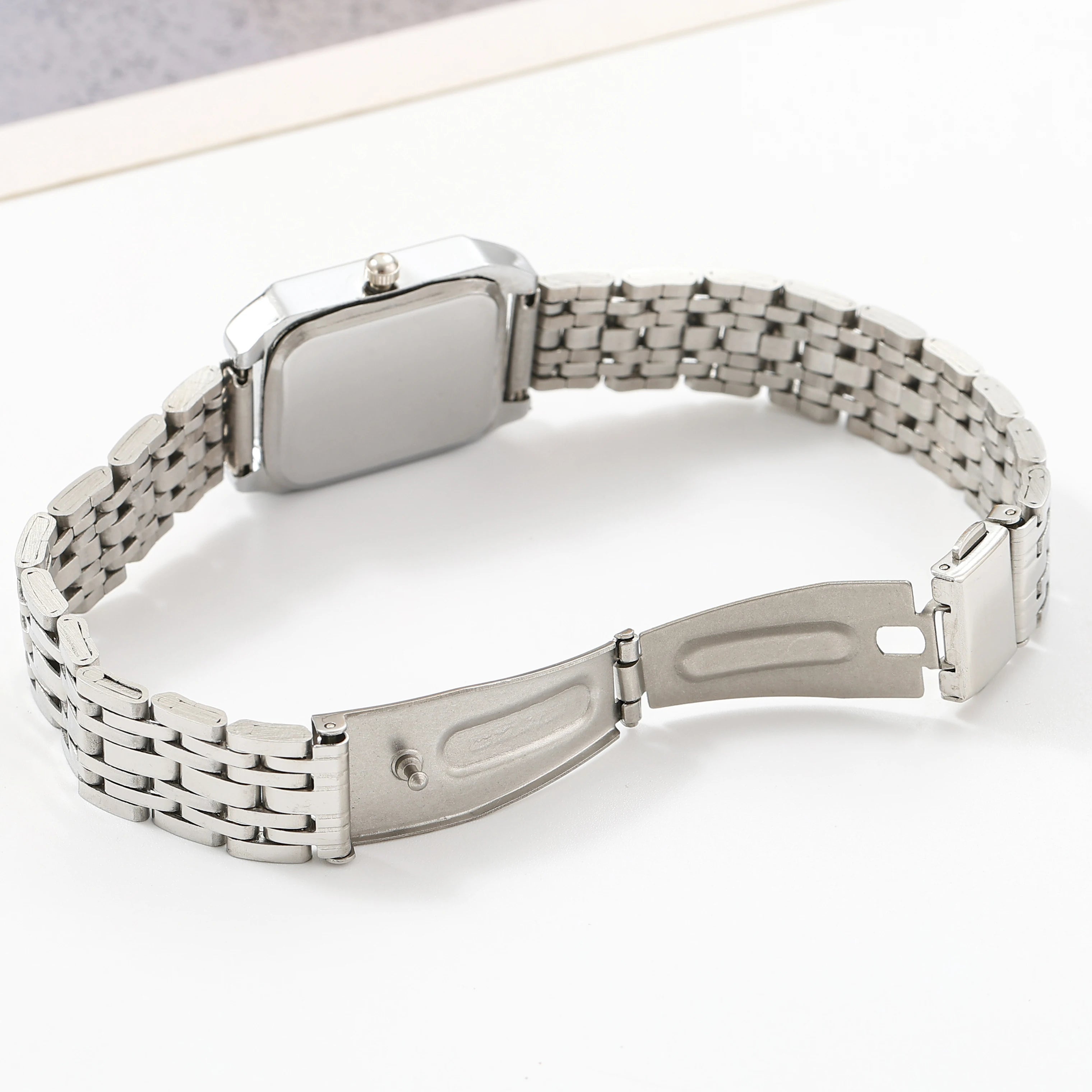 Versatile and Simple Women's Square Ins-Style Steel Band Quartz Watch, Stylish and Elegant Bracelet Watch Set