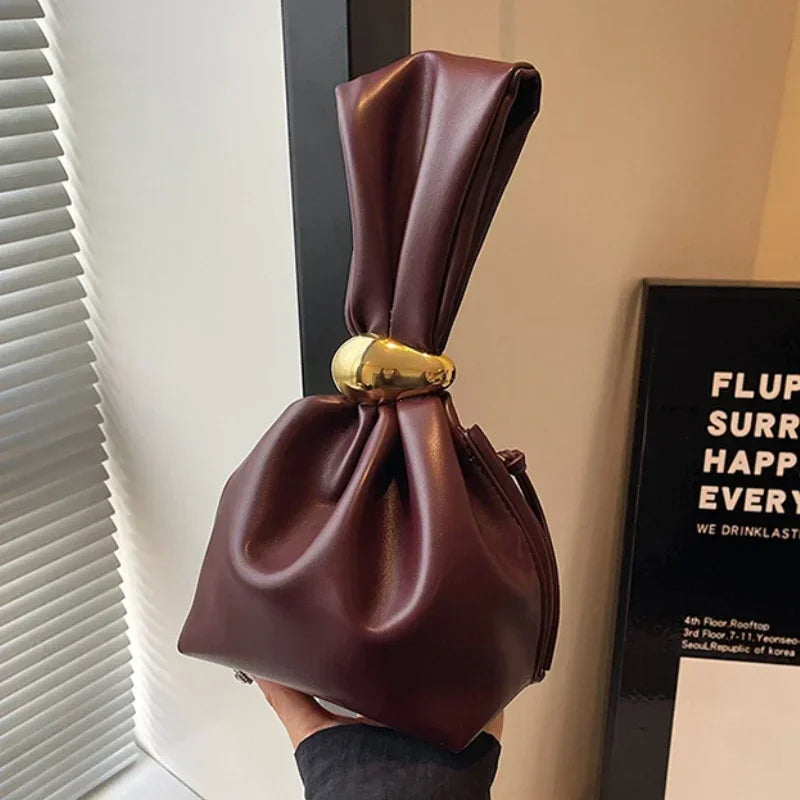 Personalized Soft Leather Clutch Bag Luxury Designer Women Pleated Mini Bucket Pouch Temperament Side Zipper Party Evening Bags