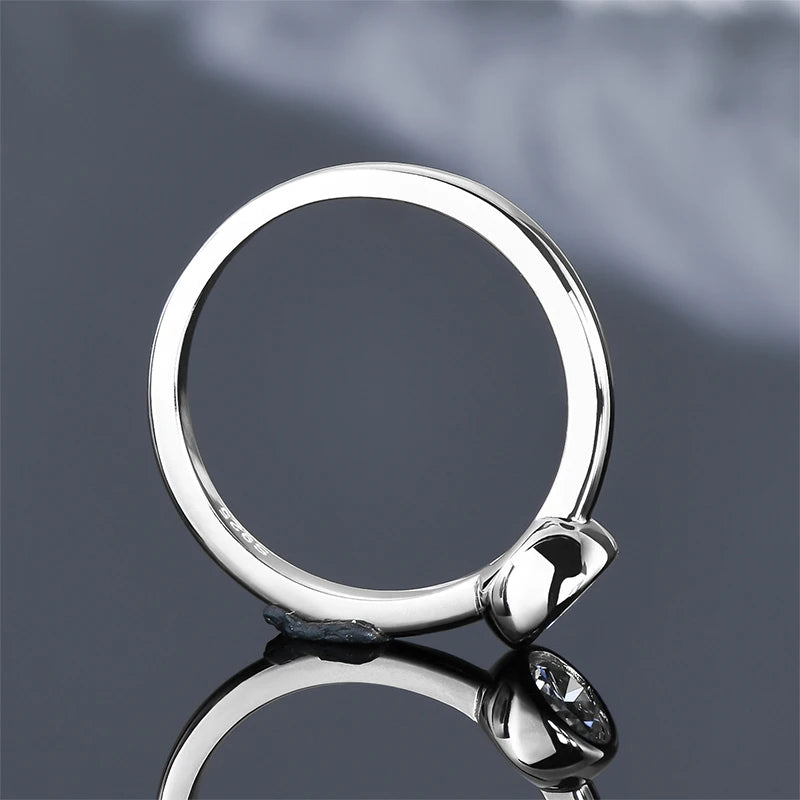 IOGOU 100% 925 Silver Solitaire 5mm 0.5ct D Moissanite Wedding Ring for Women Bezel Engagement Promise Finger Bands Jewelry Gift