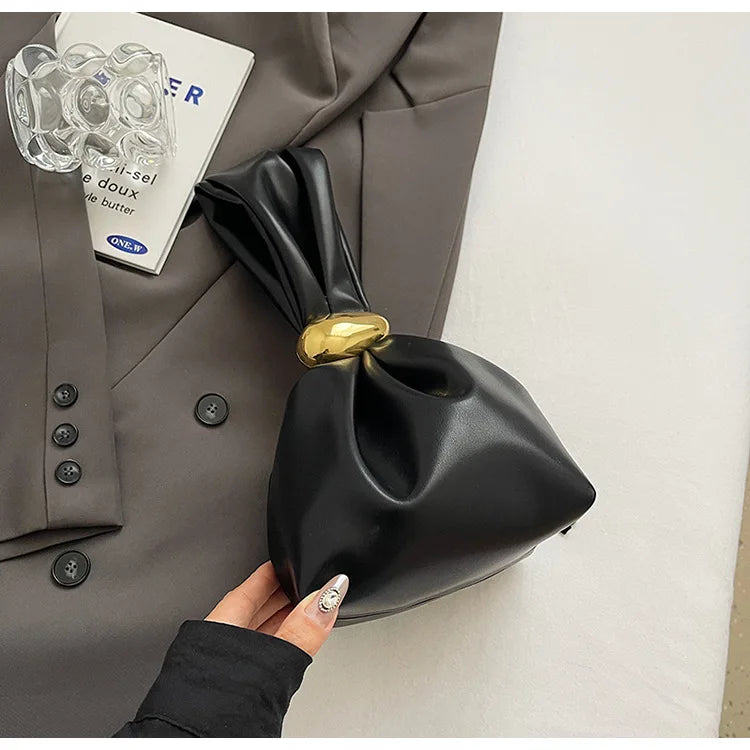 Personalized Soft Leather Clutch Bag Luxury Designer Women Pleated Mini Bucket Pouch Temperament Side Zipper Party Evening Bags
