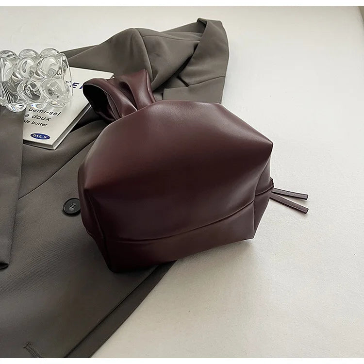 Personalized Soft Leather Clutch Bag Luxury Designer Women Pleated Mini Bucket Pouch Temperament Side Zipper Party Evening Bags