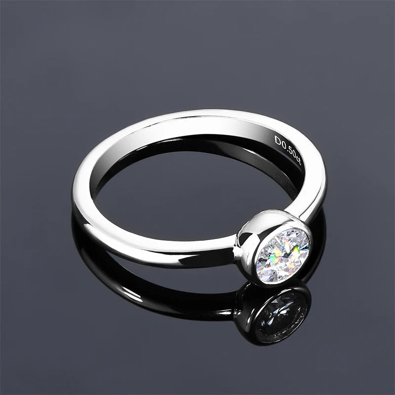 IOGOU 100% 925 Silver Solitaire 5mm 0.5ct D Moissanite Wedding Ring for Women Bezel Engagement Promise Finger Bands Jewelry Gift
