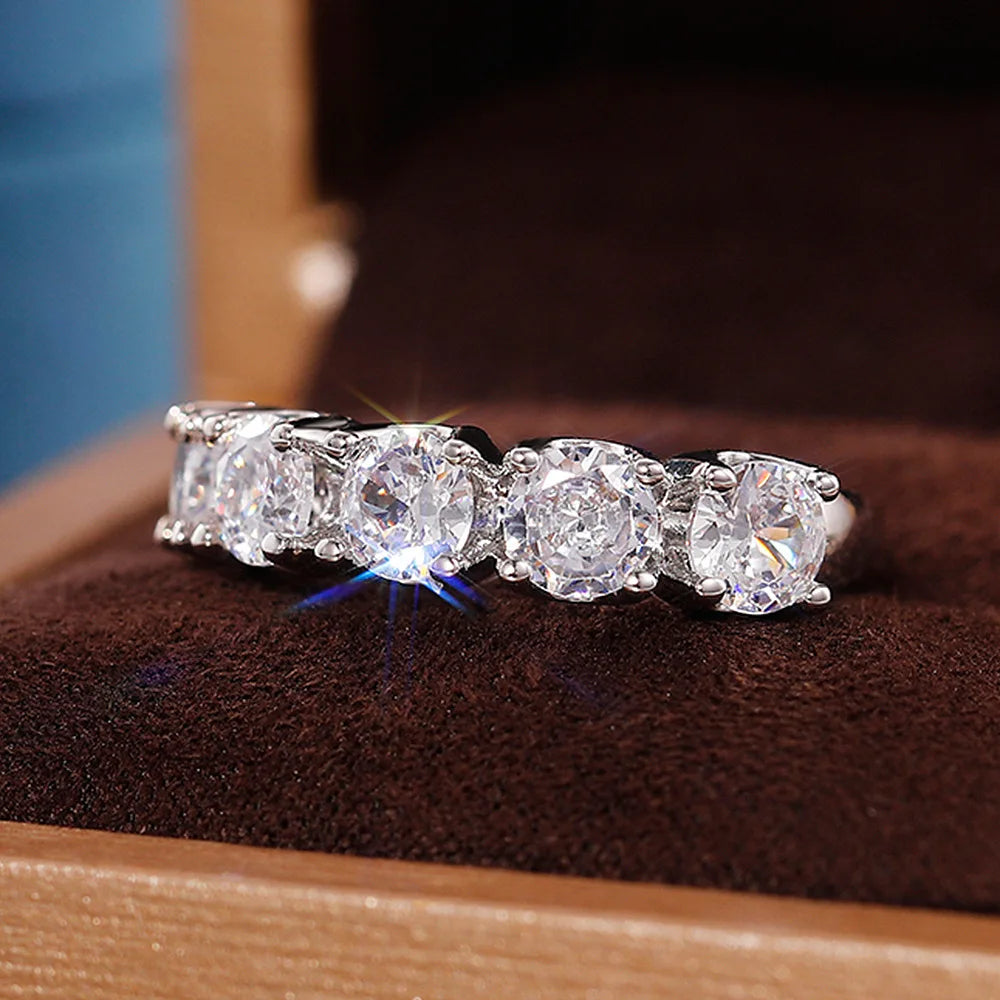 Hot Selling Single Row lab Moissanite Rings for Women Elegant Crystal 925 Sterling Silver Rings for Wedding Jewelry Size 6-10