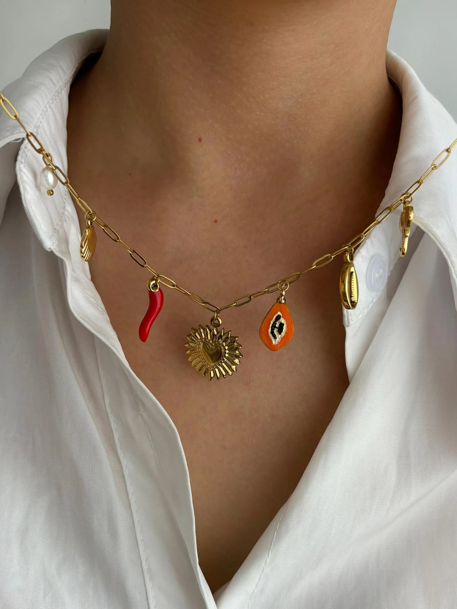Peri'sbox Boho 18K Gold Plated Freshwater Pearl Red Enamel Pepper Shell Heart Pendant Necklace Women Beach Party Gift Waterproof