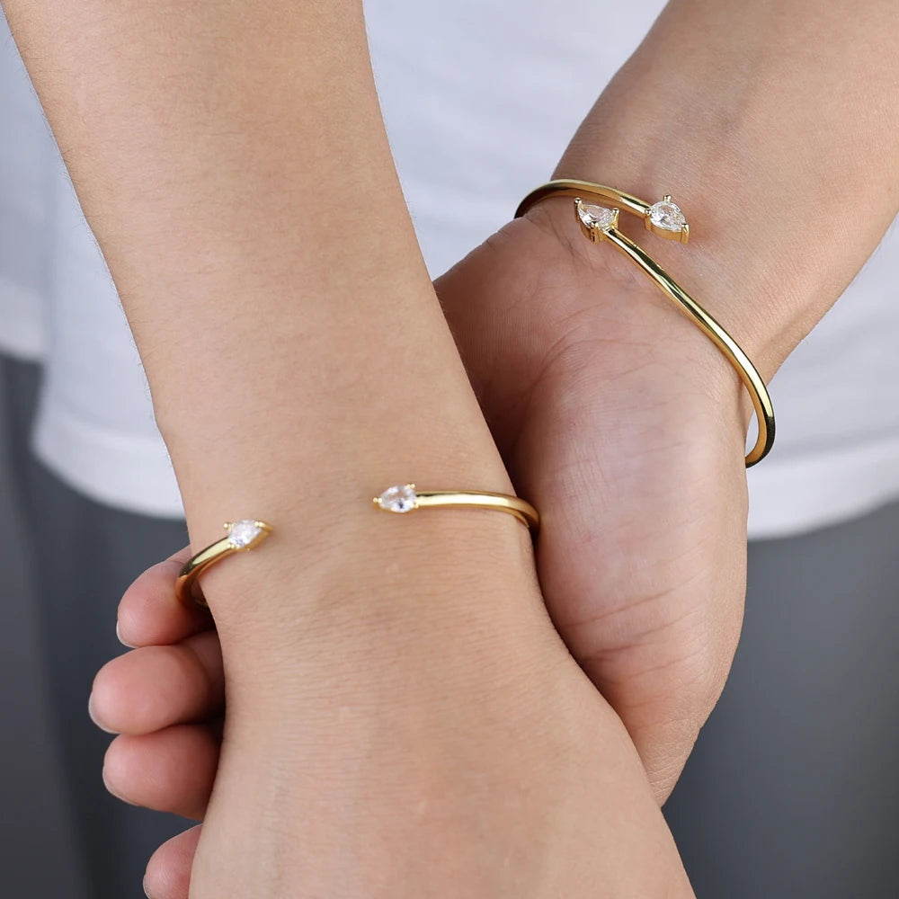18K Gold Plated Geometric Fashion Women Jewelry 5A Sparking Tear Drop CZ Wrap Open Adjusted Cuff Bangle