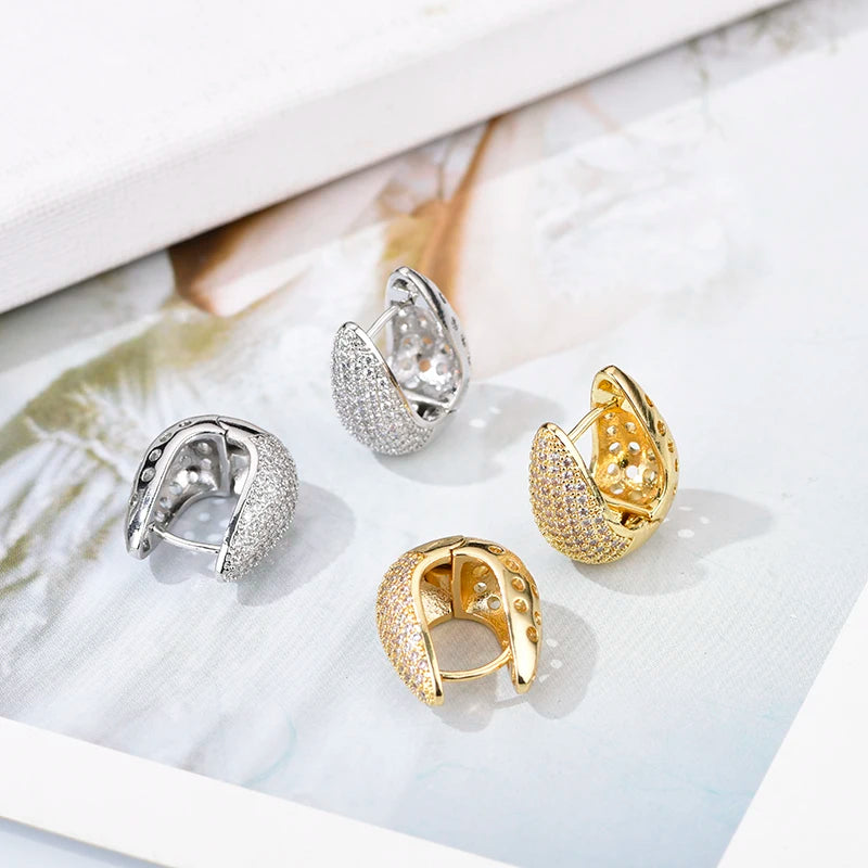Luxury Elegant AAAA Zirconia Pave Huggie Hoop Earrings Woman Geometric U Shape Bridal Wedding Engagement Daily Vintage Jewelry