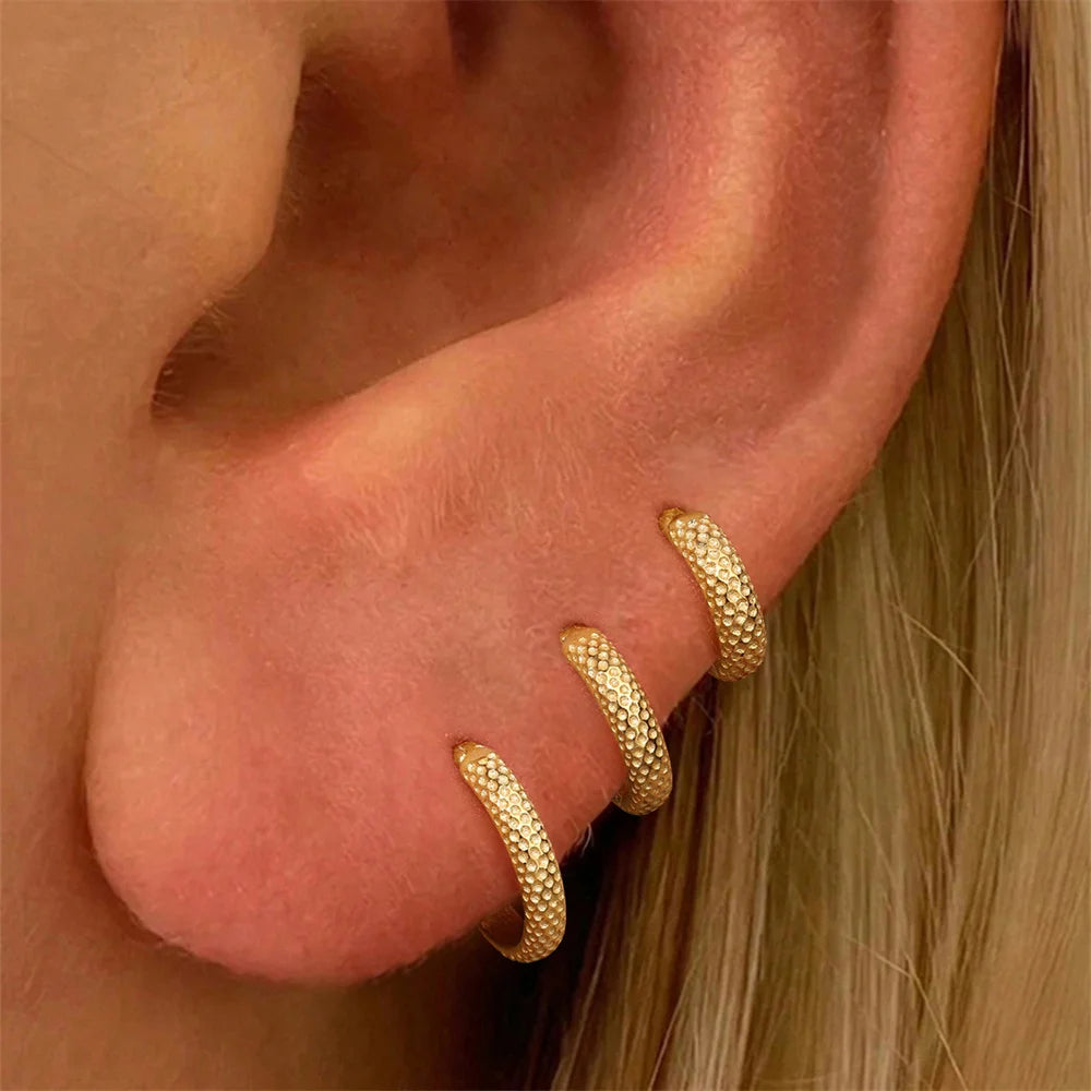 Aide 1pc 925 Sterling Silver Hammered Huggie Hoop Earring 6/8/10mm Textured Clicker Cartilage Hoop for Women Trendy Ear Stacking