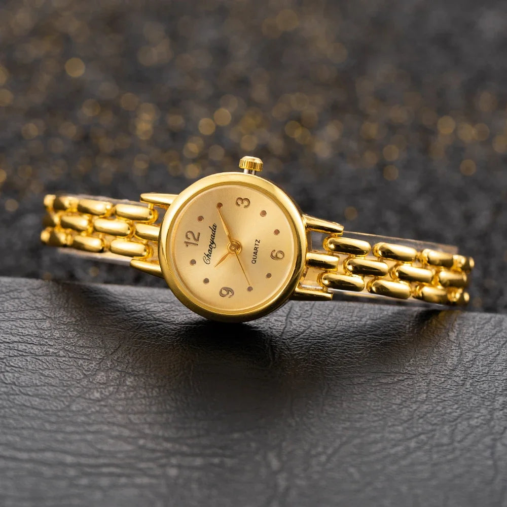 Fashion Quartz Watch for Women Luxury Gold Small Dial Ladies Bracelet Watch Alloy Strap Simple Elegant Women Watch montre femme