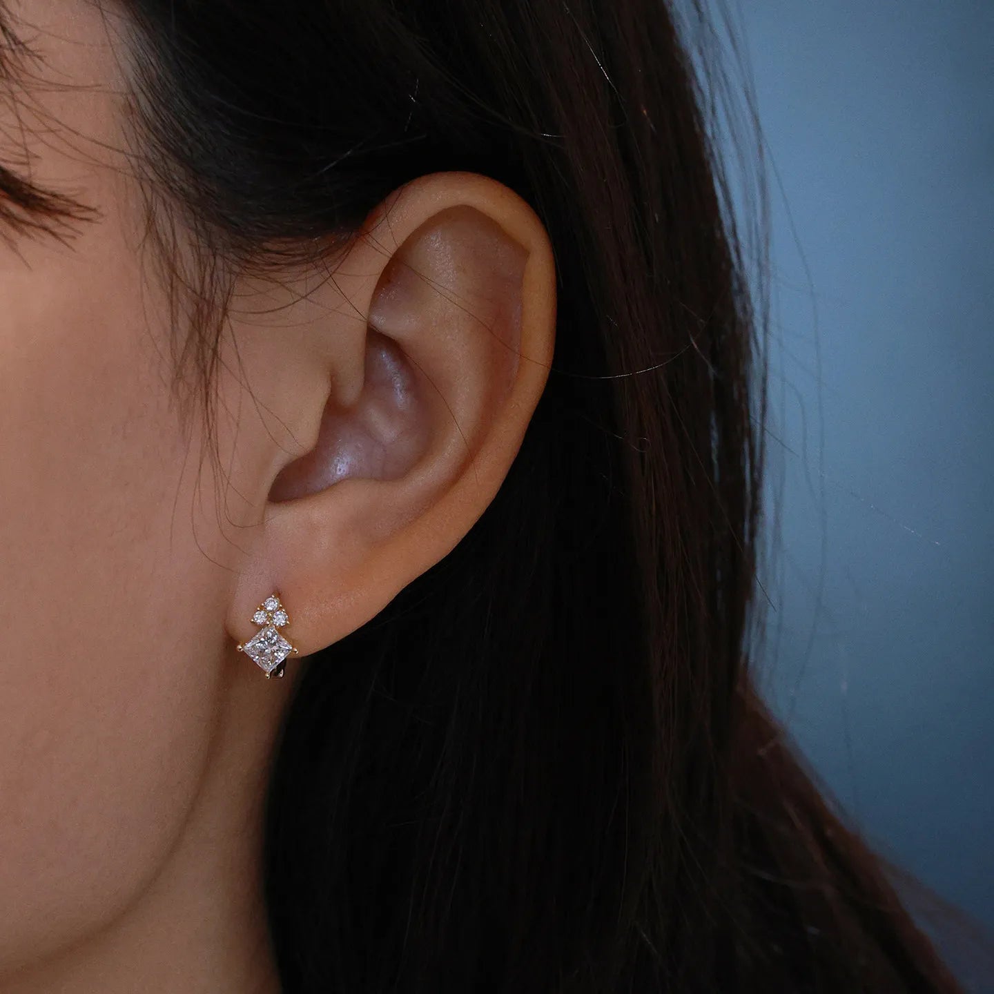 S925 Sterling Silver 18K Gold Plated Princess Cut CZ Huggie Hoop Earrings, Women's Sparkling Cluster Jewelry Gift