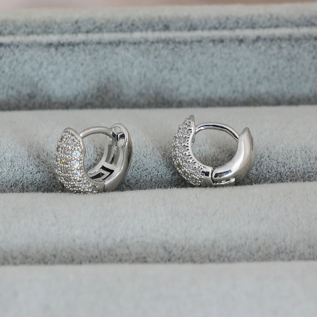 Fashion Silver Color Round Huggies Hoop Earrings for Women 4 Row Crystal Cubic Zirconia Statement Female Earrings Trends Jewelry